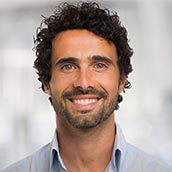 Carilla Dental de Composite en Madrid  Clínicas Dentalia (Centro)  al precio de 180€