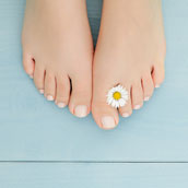 Operación de Juanetes (Hallux Valgus) Bilateral